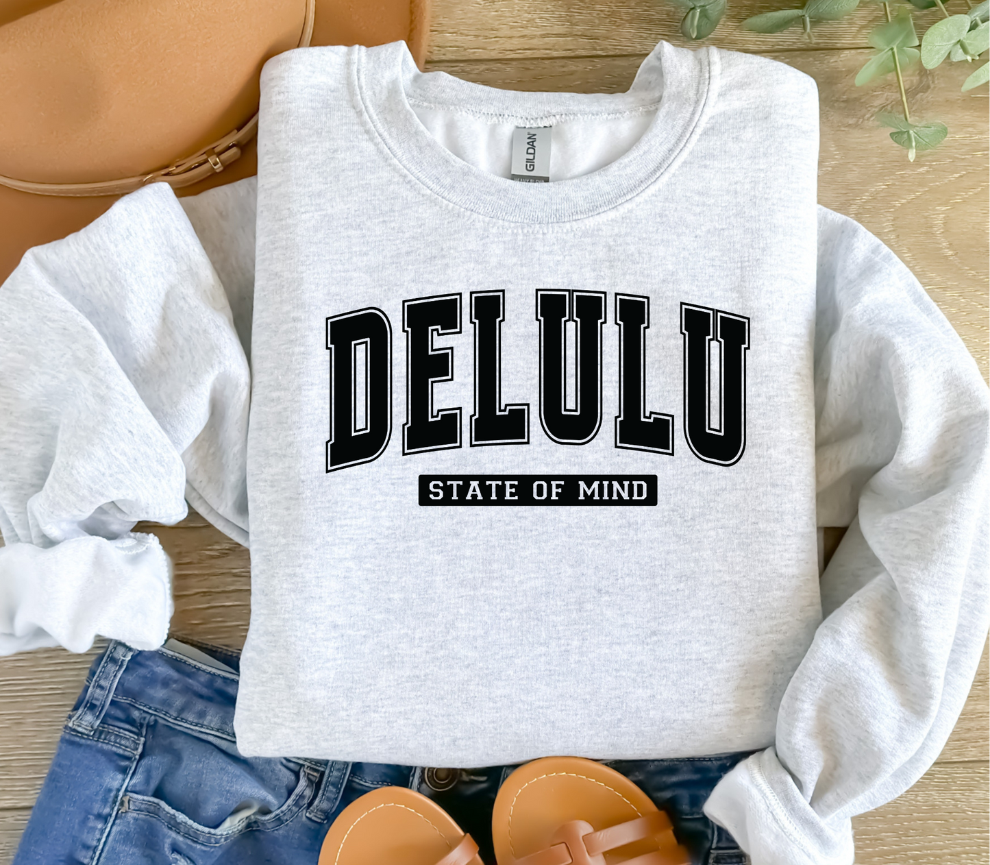 Delulu Crewneck