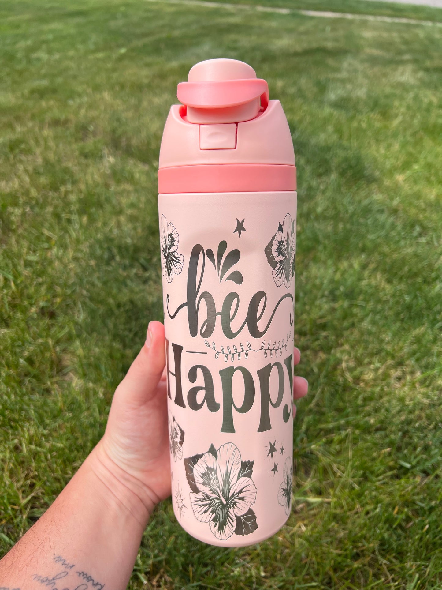 24oz Dupe Owala (Bee Happy)